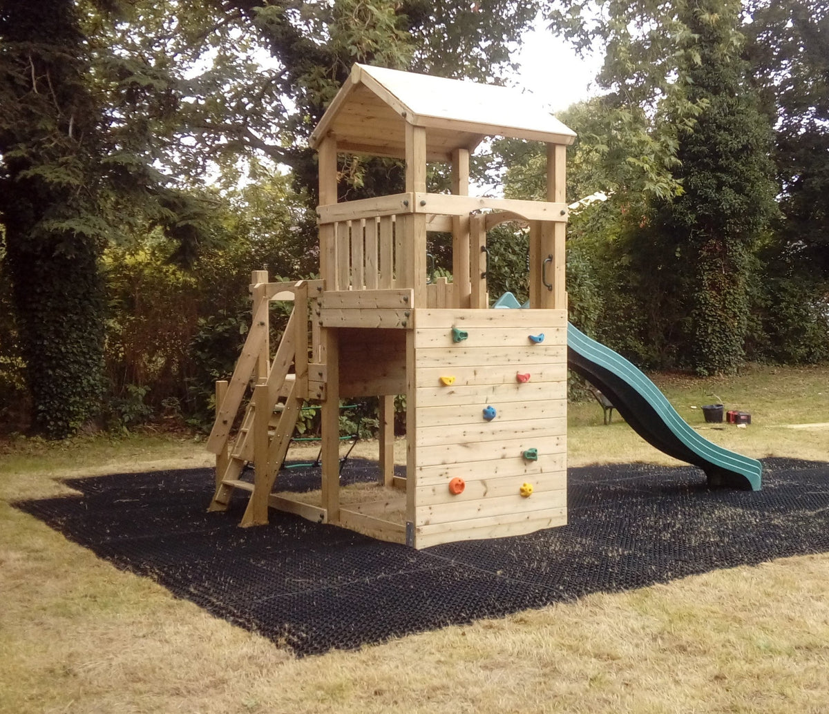 Wigmore Tower with slide, ladder, climbing walls, net