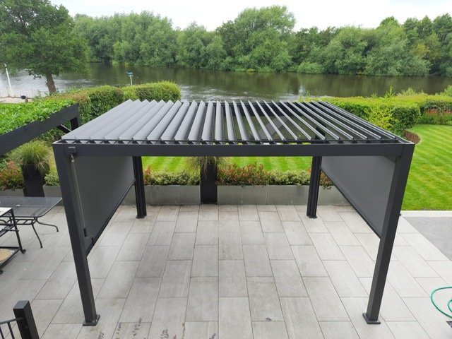 4m x 3m Rectangular Aluminium Louvered Pergola – Grey