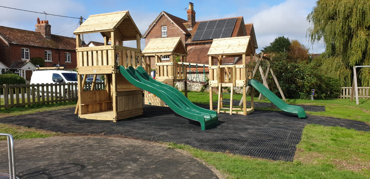 ACTIVE Hampton towers – 3 x 140x140cm platforms- 1.5 and 1.2m platform height