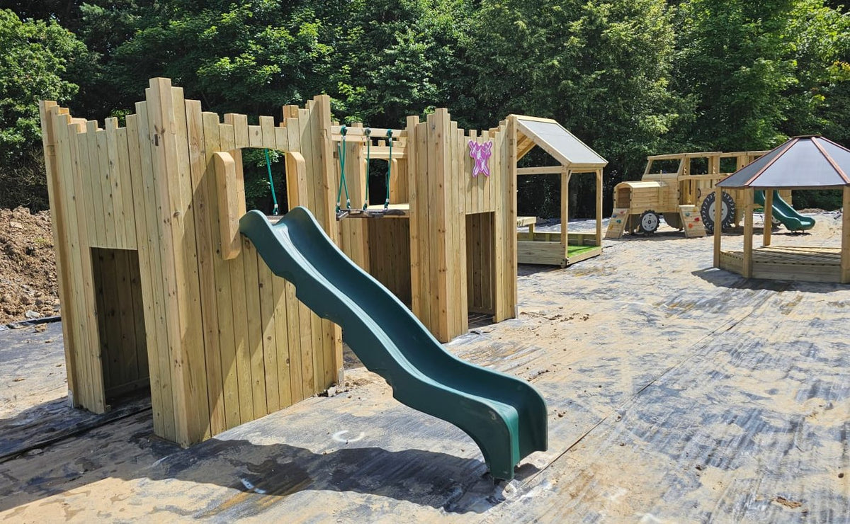 “Active” Double Castle. 125cm platform height. Ideal for commercial playgrounds